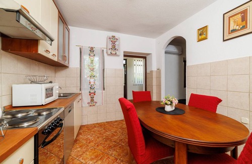 Senj Apartment | 70 m² Apartment ∙ 2 bedrooms ∙ 4 guests