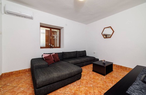 Senj Apartment | 70 m² Apartment ∙ 2 bedrooms ∙ 4 guests