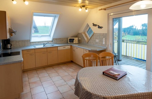 Tettnang Apartment | 70 m² Apartment ∙ 2 bedrooms ∙ 5 guests