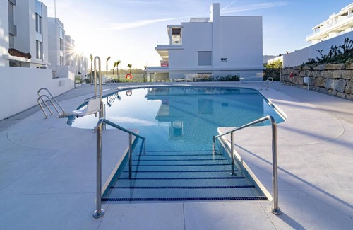 New Golden Mile Apartment | 70 m² Apartment ∙ 2 bedrooms ∙ 4 guests