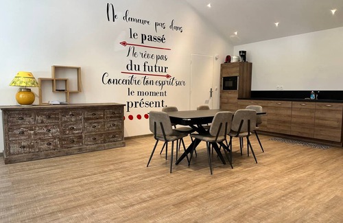 Jumieges Apartment | 70 m² Apartment ∙ 2 bedrooms ∙ 6 guests
