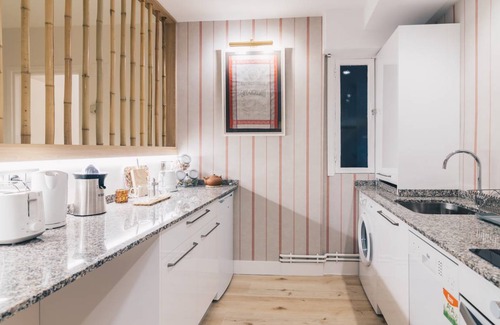 Santutxu Apartment | 70 m² Apartment ∙ 3 bedrooms ∙ 4 guests