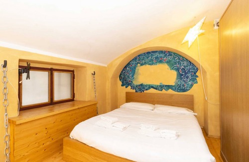 San Donato Apartment | 70 m² Apartment ∙ 1 bedroom ∙ 5 guests