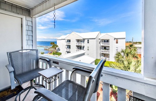 Fort Walton Beach Condo | 70 m² Condo ∙ 2 bedrooms ∙ 6 guests