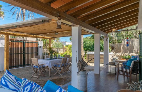 Son Moja House | 70 m² House ∙ 2 bedrooms ∙ 3 guests