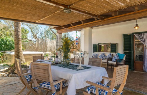 Son Moja House | 70 m² House ∙ 2 bedrooms ∙ 3 guests