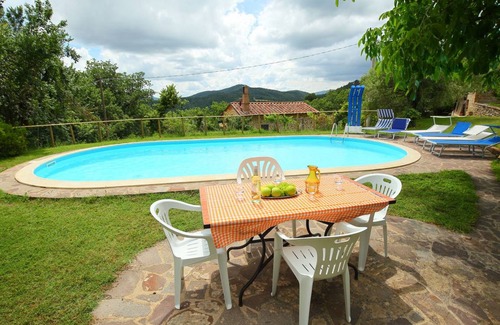 Umbertide Villa | 70 m² Villa ∙ 2 bedrooms ∙ 6 guests