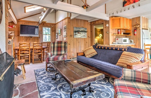 Londonderry Ski Chalet | 70's Style Ski House on Magic Mountain
