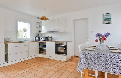L'Epine Ski Chalet | 700 m from the beach, garden, house for 7