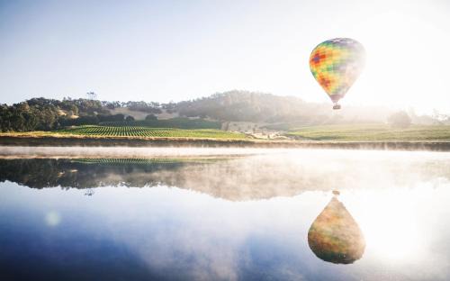 Napa Hotel | 703 Cottages at Silverado residence