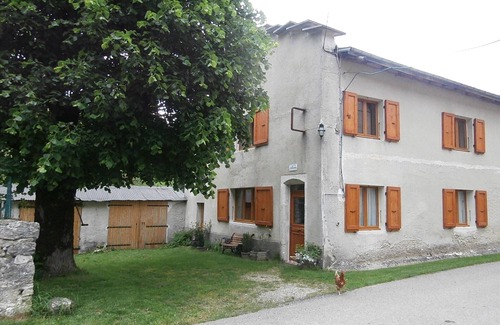 Lans-en-Vercors House | 70m² quiet holiday home rental near a farm 23 km from Grenoble