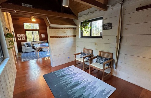Franconia Ski Chalet | 70SC rustic ski chalet close to Cannon, Franconia Bretton Woods!