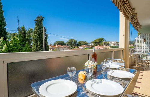 La Ciotat Apartment | 71 m² Apartment ∙ 2 bedrooms ∙ 4 guests