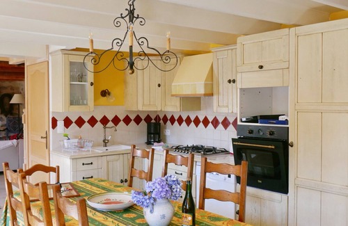 Beuzec-Cap-Sizun House | 711- Spacious Breton farmhouse, sauna, large garden