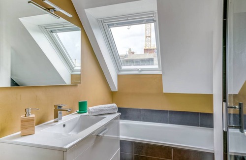 Hauts-Paves - Saint-Felix Apartment | 72 m² Apartment ∙ 2 bedrooms ∙ 4 guests
