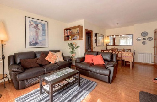 Calella Apartment | 72 m² Apartment ∙ 2 bedrooms ∙ 4 guests