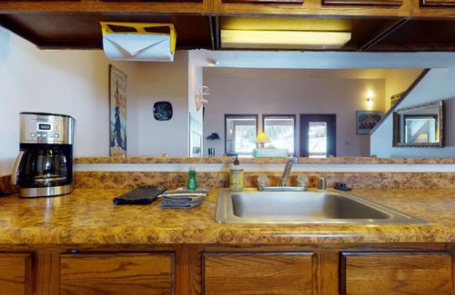 Angel Fire Condo | 72 m² Condo ∙ 1 bedroom ∙ 5 guests
