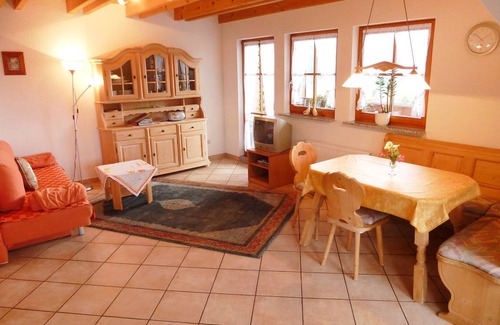 Schiltach House | 72 m² House ∙ 2 bedrooms ∙ 5 guests