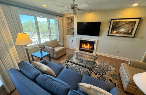 Shelter Cove House | 7332 Harbourside III Villas