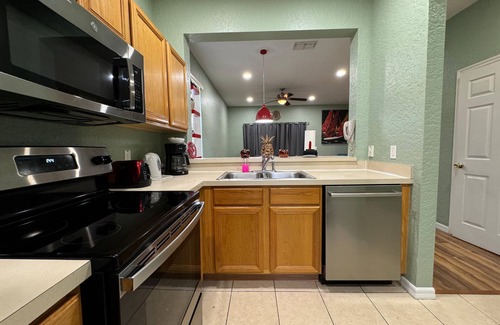 Regal Palms Villa | 735-dream Getaway Townhome in Gated Resort