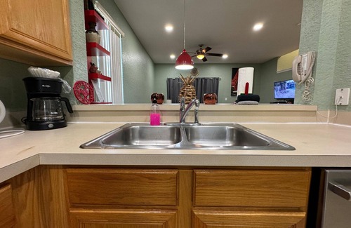 Regal Palms Villa | 735-dream Getaway Townhome in Gated Resort