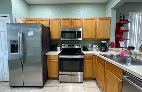 Regal Palms Villa | 735-dream Getaway Townhome in Gated Resort