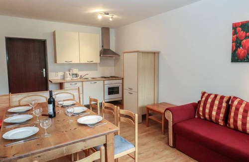 Muhldorf Apartment | 74 m² Apartment ∙ 3 bedrooms ∙ 8 guests