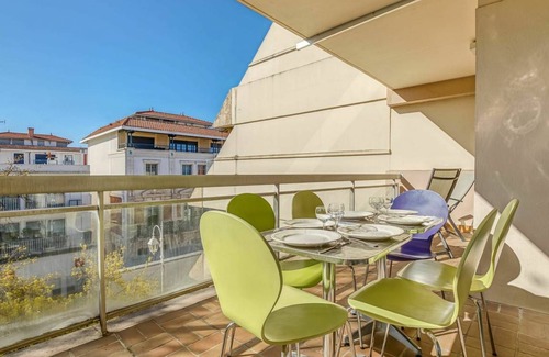 Arcachon Apartment | 74 m² Apartment ∙ 2 bedrooms ∙ 5 guests