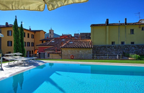 Santa Maria del Giudice Apartment | 75 m² Apartment ∙ 2 bedrooms ∙ 5 guests