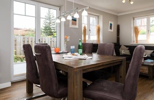 Westerland Apartment | 75 m² Apartment ∙ 2 bedrooms ∙ 4 guests