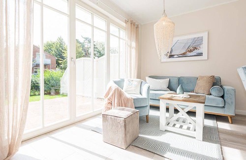 Zingst Apartment | 75 m² Apartment ∙ 2 bedrooms ∙ 4 guests