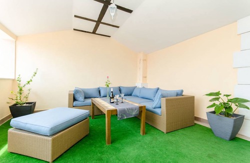 Bol Apartment | 75 m² Apartment ∙ 2 bedrooms ∙ 4 guests