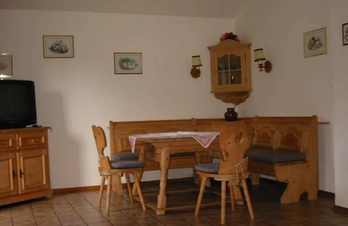 Rottach-Egern Apartment | 75 m² Apartment ∙ 3 bedrooms ∙ 5 guests