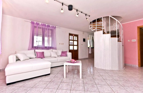 Sveti Petar u Sumi House | 75 m² House ∙ 2 bedrooms ∙ 6 guests