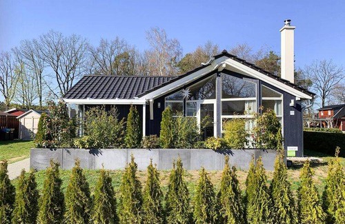 Dummer House | 75 m² House ∙ 3 bedrooms ∙ 6 guests