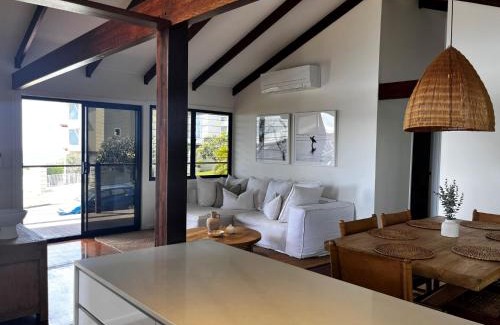 Rainbow Beach House | 76 Cooloola Drive - Rainbow Beach. Aircon. Wifi. Ocean views