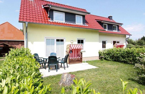 Kuehlungsborn House | 76 m² House ∙ 2 bedrooms ∙ 6 guests