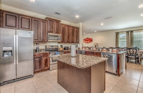 West Kissimmee Villa | 7703 Banyon Way