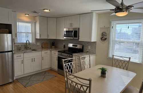 Townsend's Inlet House | 7712 Pleasure Ave 2nd Floor