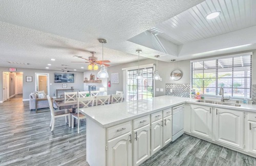 Southfork House | 777Rentals - 7BR/5BA - Serenity 1 Estate