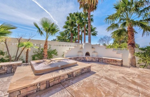 Southfork House | 777Rentals - 7BR/5BA - Serenity 2 Estate