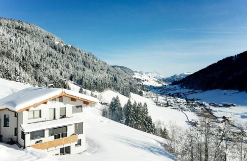 Muhlthal Apartment | 79 m² Apartment ∙ 2 bedrooms ∙ 4 guests