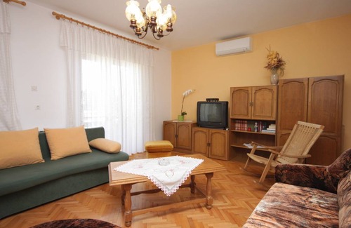 Opric Apartment | 79 m² Apartment ∙ 2 bedrooms ∙ 5 guests