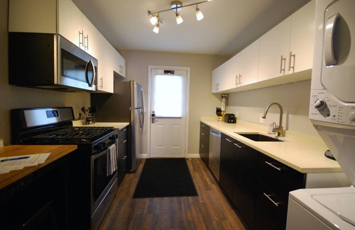 Brookwood Apartment | 79 m² Apartment ∙ 2 bedrooms ∙ 4 guests
