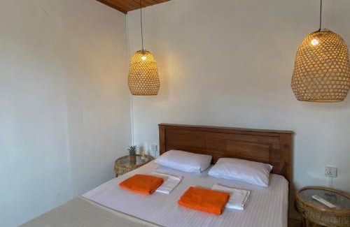 Midigama Bed & Breakfast | 7BD Surf House