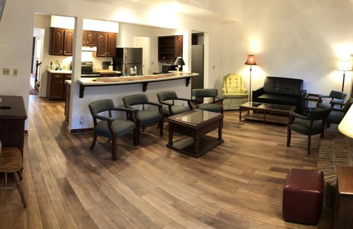Lookout Mountain House | 7Bdrm~25ppl ~Lookout Mt ROCK CITY~9miles Chatt