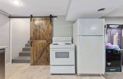 Liberty House | 7BR 4Bath|Perfect for Groups|ALL KING BEDS