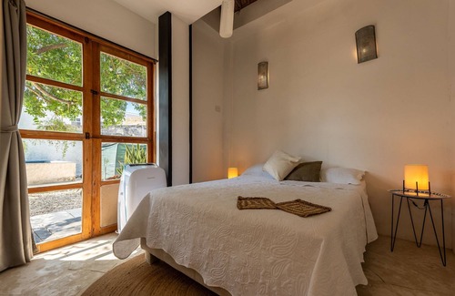 Bocachica Cabin | 7BR Relaxing Villa /Pool/Wifi/Near Ocean