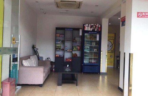 Chengdu City Centre Hotel | 7Days Inn Chengdu Wuhou Temple Jinli Orthopedic Hospital Subway Station Branch