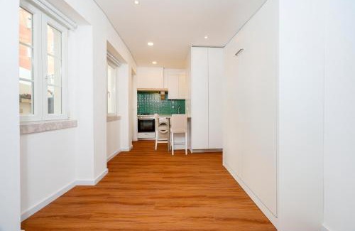 Sao Jose Apartment | 7ti7 Telhal apartment with a lovely Backyard